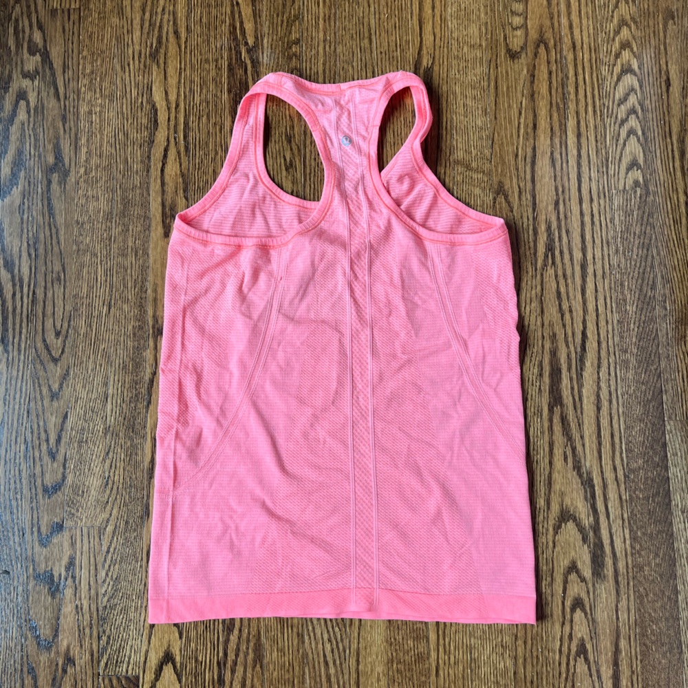 Lululemon Swiftly Tech Tank